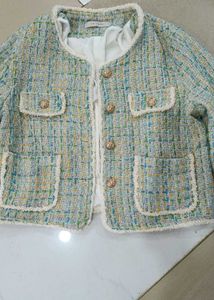 Chic Tweed Cropped Jacket