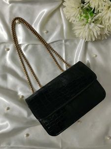 Chic Croc Embossed Chain Bag🖤✨😼