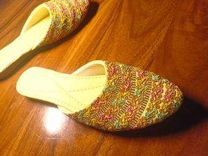 Embroidered Ethnic Slip-On Flats