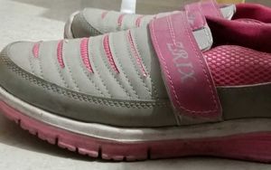 Women's Grey &amp; Pink Athletic Shoes