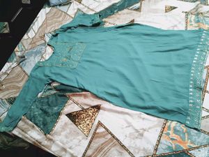 Beautiful Teal Embroidered Kurta
