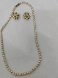 String Of White Beeds alongwith tops
