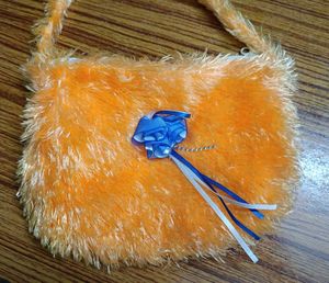 Cute Fluffy Faux Fur Sling Bag🎀