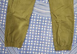 BERSHKA |Olive Green Jogger Pants