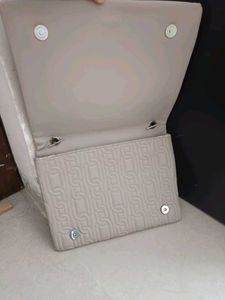 Elegant Quilted Clutch Bag