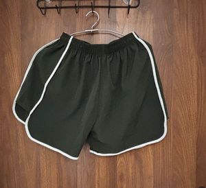 T-shirt and shorts set