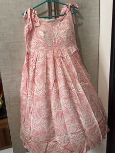 pretty pink dress.. its Unused