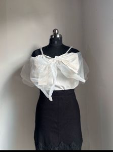 Elegant Off-Shoulder Bow Top