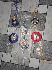 Rakhi &amp; Latkan Set