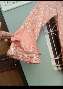 Women Kurta Set &amp; Suit