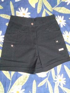 Women Short