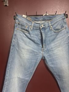 Levi's Light Wash Denim Jeans