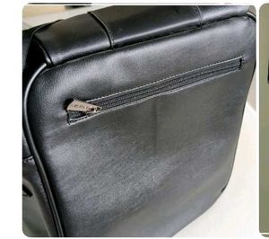 Sleek Black Leather Crossbody Bag