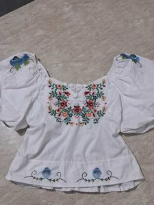 Embroidered White Cotton Blouse