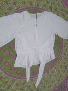 Chic White Blouse with Tie Detail