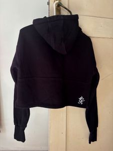 Gym King Cropped Hoodie
