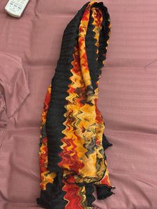 Vibrant Zigzag Pattern Dupatta