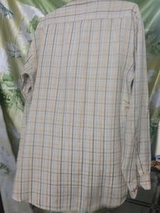 Classic Plaid Long-Sleeve Shirt