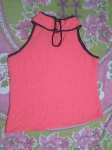 Coral Sleeveless Top with Collar Detail