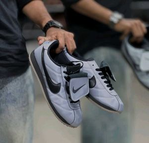 Nike Cortez Sneakers