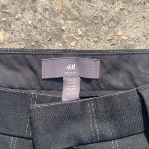 H&amp;M Men's Plaid Trousers
