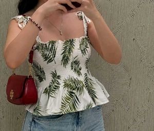 🍃 Leaf Print Smocked Peplum Top 🍃