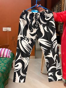 Stylish Printed Kurta and Pant Set