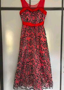Stunning Red & Black Swirl Gown ❤️