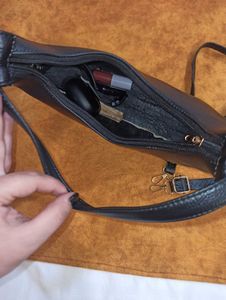 Chic Black Hobo Shoulder Bag