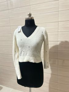 Sparkly White V-Neck Crop Sweater