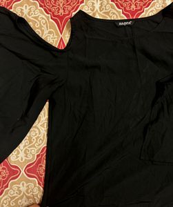 Chic Cold Shoulder Black Top