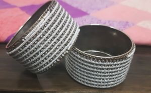 Stone Metal Breslet Kade