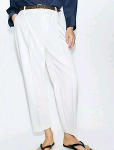 🏷 Zara Off-White Wide Leg Pants