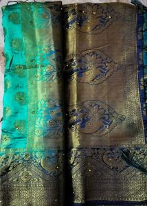 Pattu Silk Saree With Blouse