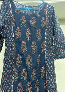 Beautiful Blue Floral Print Kurta size L