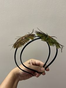 Black feather hair band
