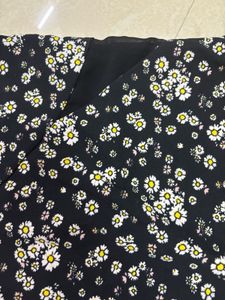 Zink London Sweetheart Daisy Floral Print Midi Dre
