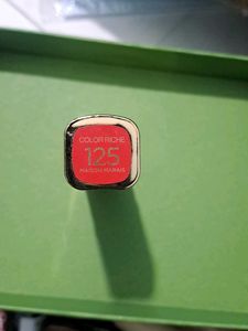 Loreal Paris Color Riche LIPSTICK