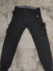 Dark Gray Cargo Joggers - Men's Size M