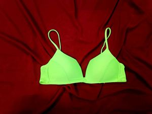 🇳🇿💫🎀Vibrant Neon Green Push-Up Bra