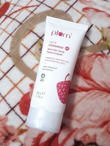 Plum Oat &amp; 1% Ceramide Barrier Love Face Cream
