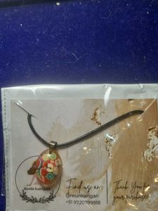 Combo-4 Resin Pendant Necklace