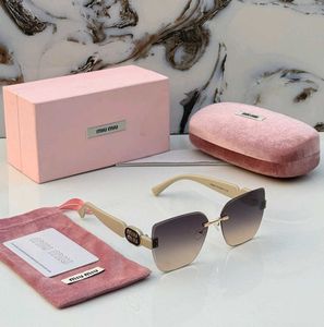 Miu  Gradient Lens Sunglasse