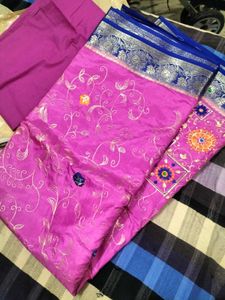 Pink Embroidered sareeset