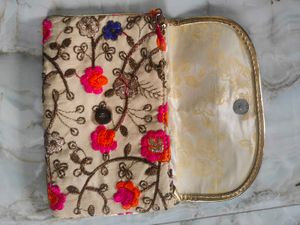 Embroidered Floral Clutch