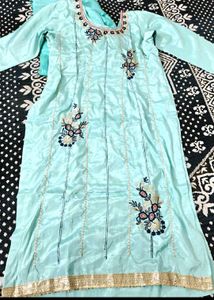 Beautiful ❤❤❤❤suit without dupatta
