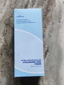 Isntree Hyaluronic Acid Toner