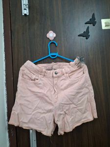 Cute Peach Denim Shorts🎀