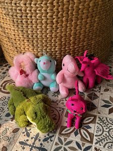 Combo Of 6 Small Stuffed Toys