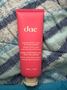 Dae Cactus Fruit Styling Cream